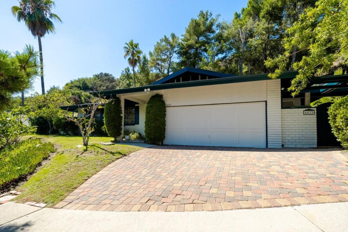 6 Minutes To Universal With Game Room, Heated Pool & * Los Angeles