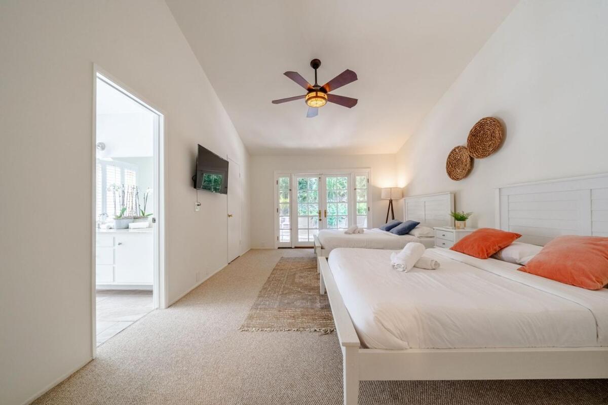 6 Minutes To Universal With Game Room, Heated Pool & Holiday home *